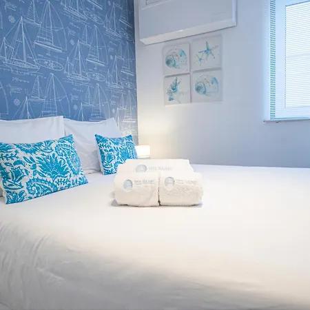 Feel - Nautical House